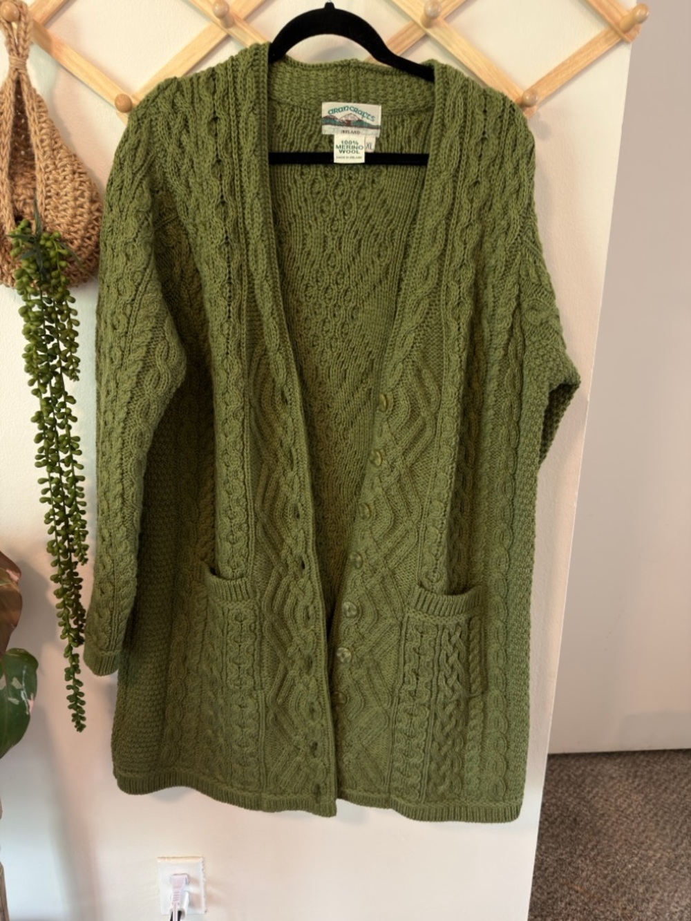 Aran Crafts Boyfriend Cardigan Sweater XL Green 100% Merino Wool Made in Ireland - Picture 5 of 7
